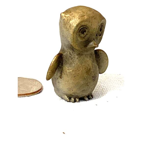 Vintage Hudson Pewter Miniature Owl with Open Wings Figurine. Very cute. - Picture 9 of 10